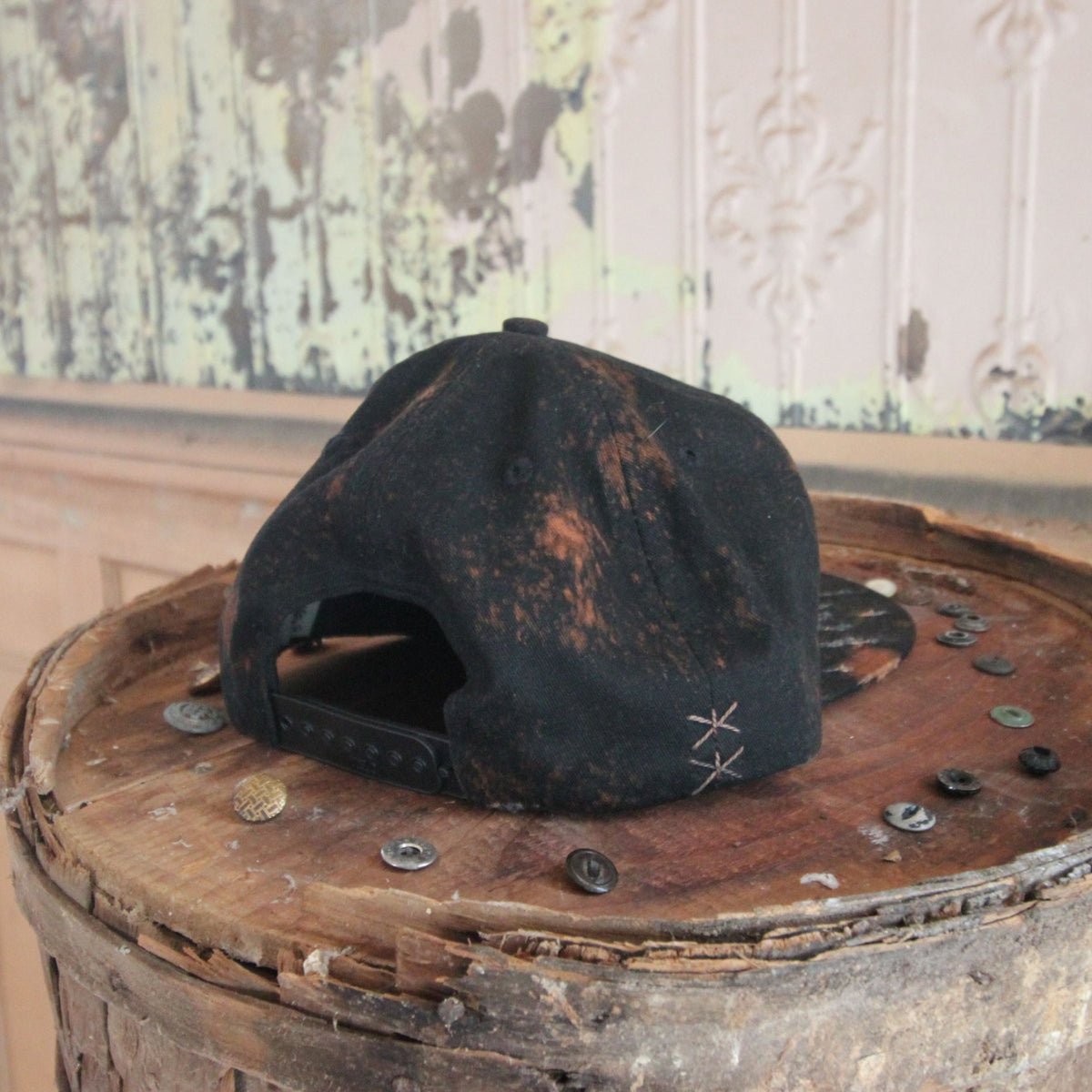 RUSTED RELIC SNAPBACK
