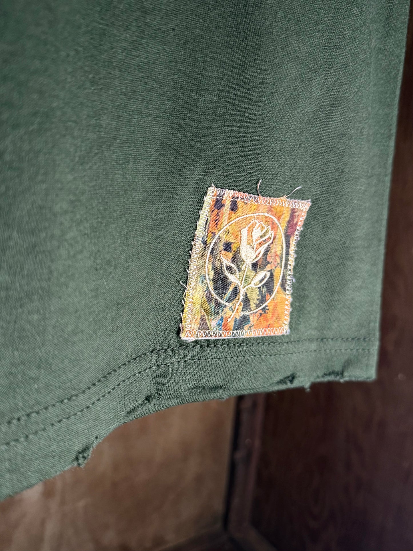 LIFEBLOOD Tee - Hunter Green