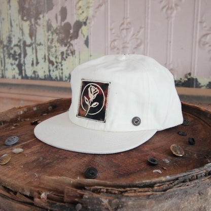 V2 ANTIQUE - OFF WHITE